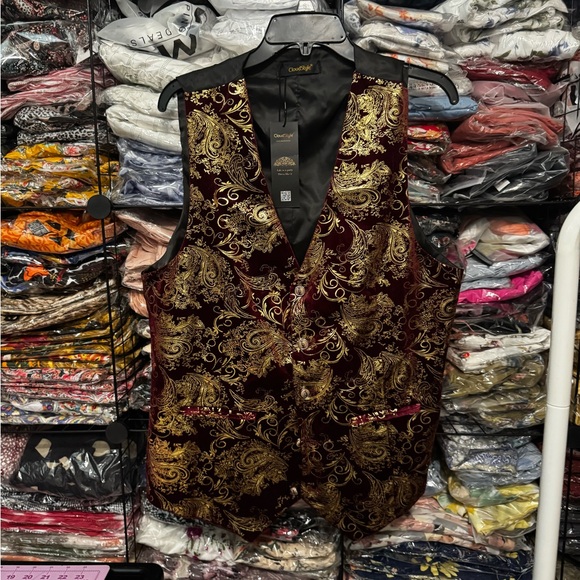 Chaudry Burgundy and Gold Paisley Vest - Picture 6 of 10